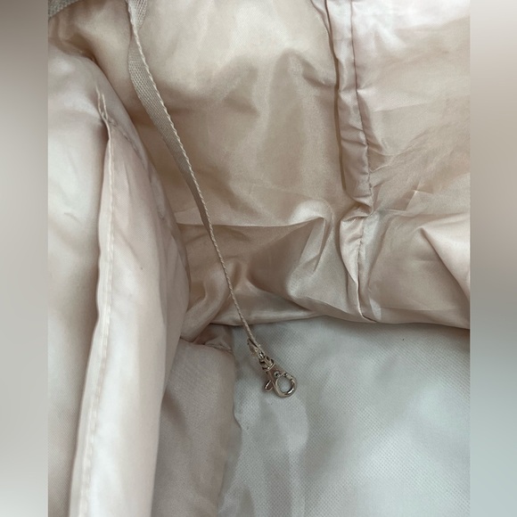 Beis The Weekender Beige Canvas Tote Bag Overnight Zipper Travel - Picture 11 of 12